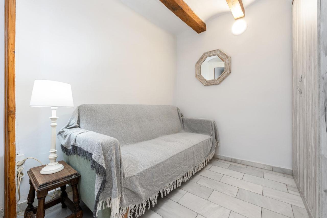 Hauzify I Domus Tarragona Apartment Bagian luar foto